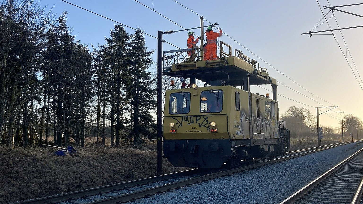 Nedrevet K Reledning Lammer Togtrafikken Tv St