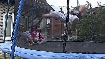 Boom i trampolin-skader | TV2 ØST