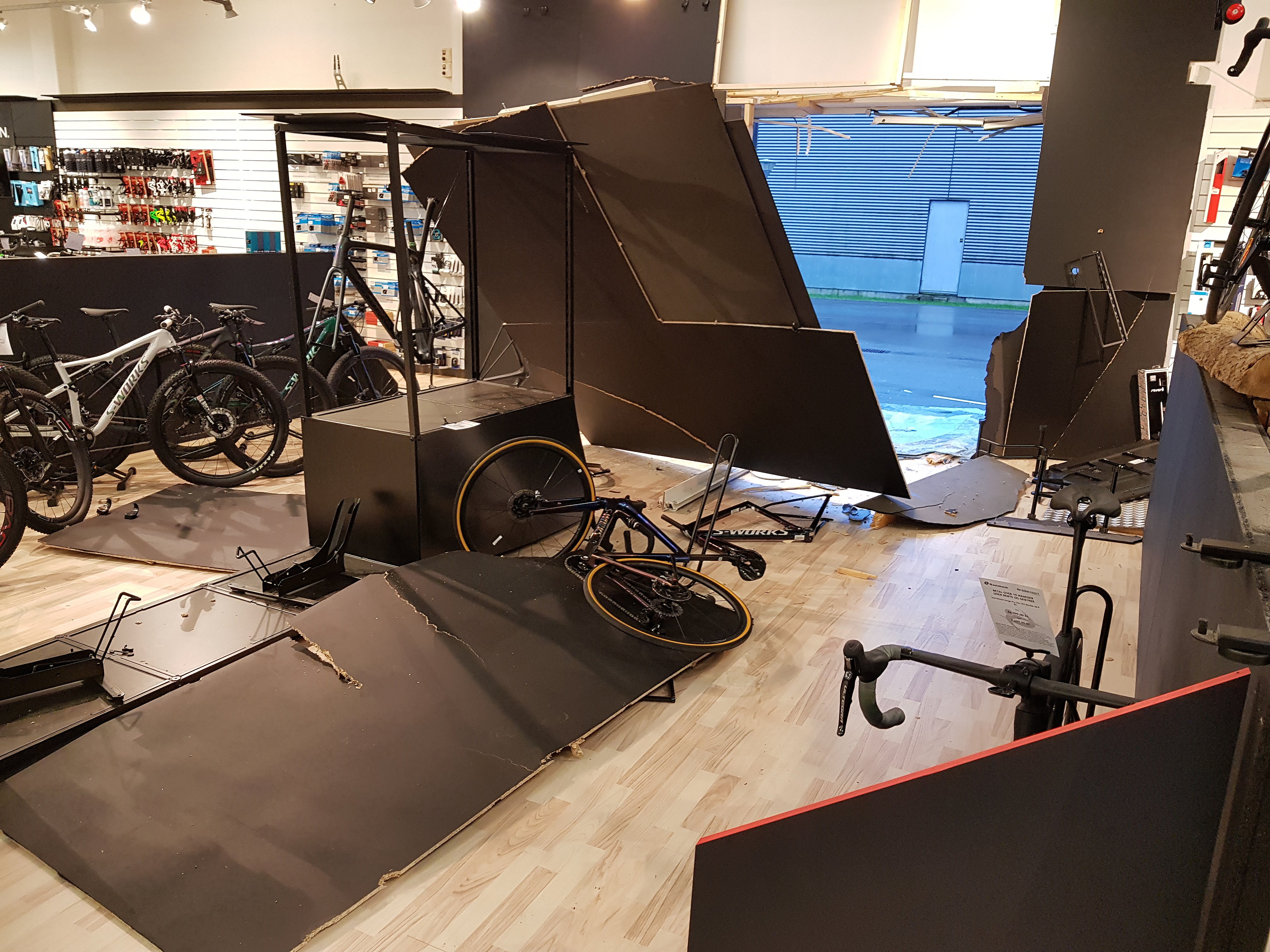 Tyvene vendte tilbage cykelhandler for endnu et rambuktyveri | TV2 ØST
