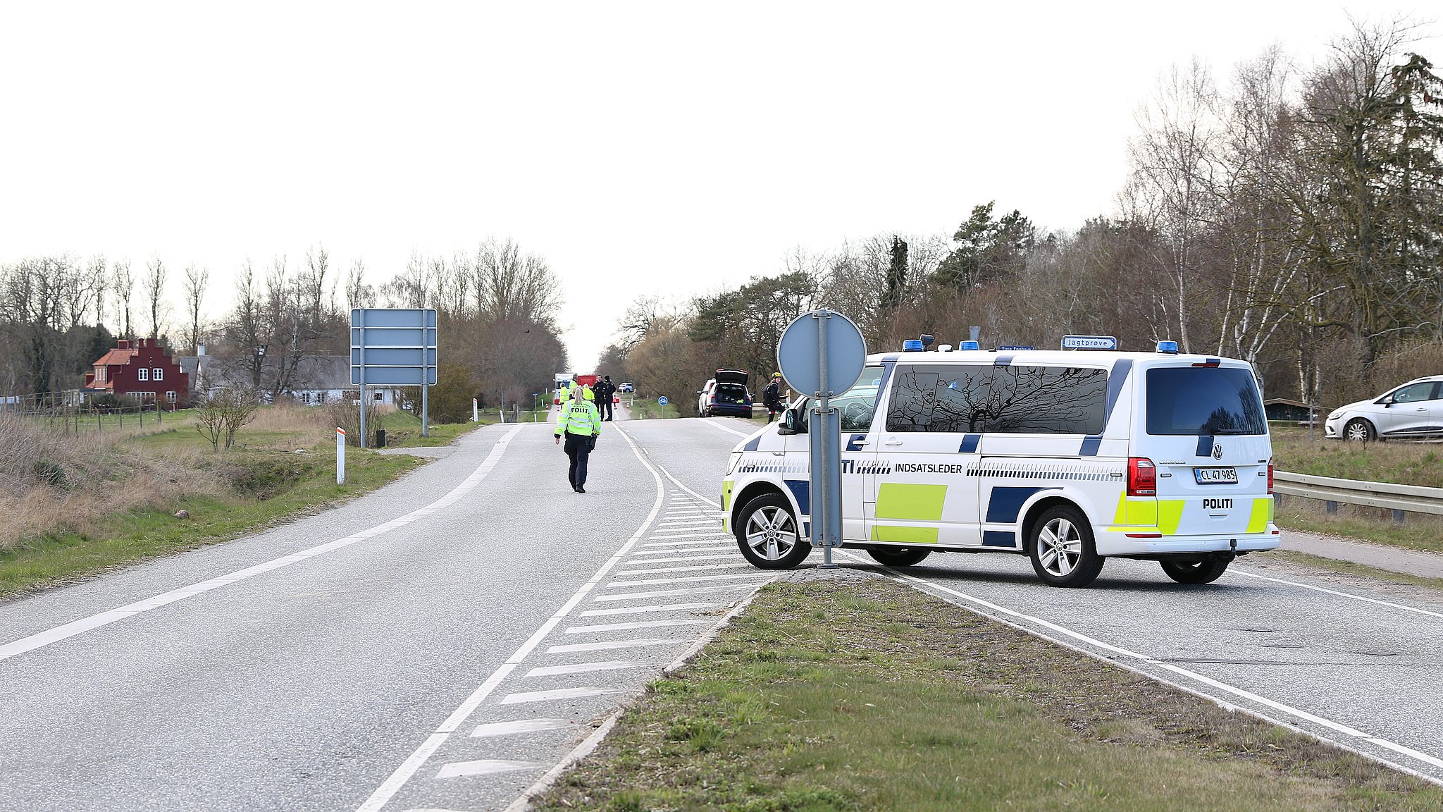 Cyklist Fragtet Til Rigshospitalet Efter Ulykke På Landevej | TV2 ØST