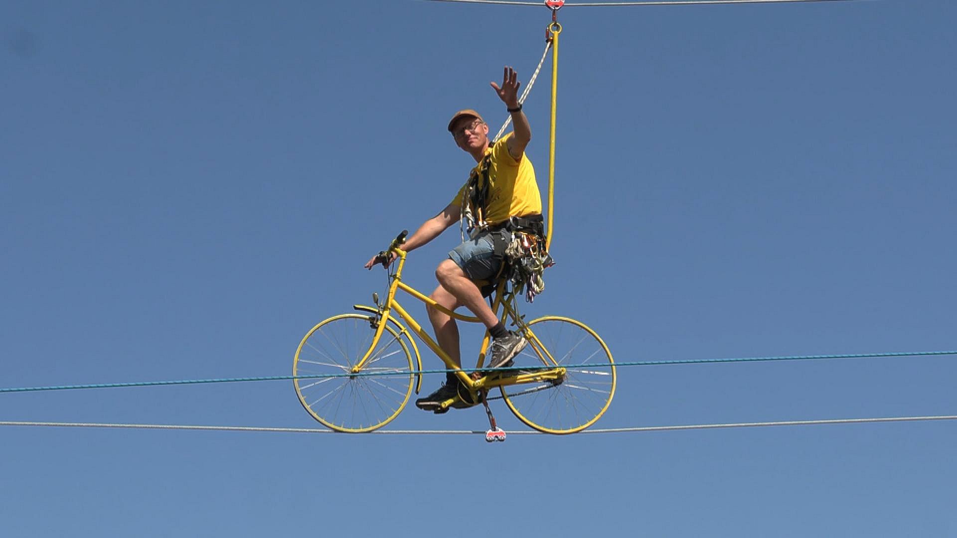 Vild cykelforlystelse klar - nu kan du cykle 10 over jorden | TV2 ØST