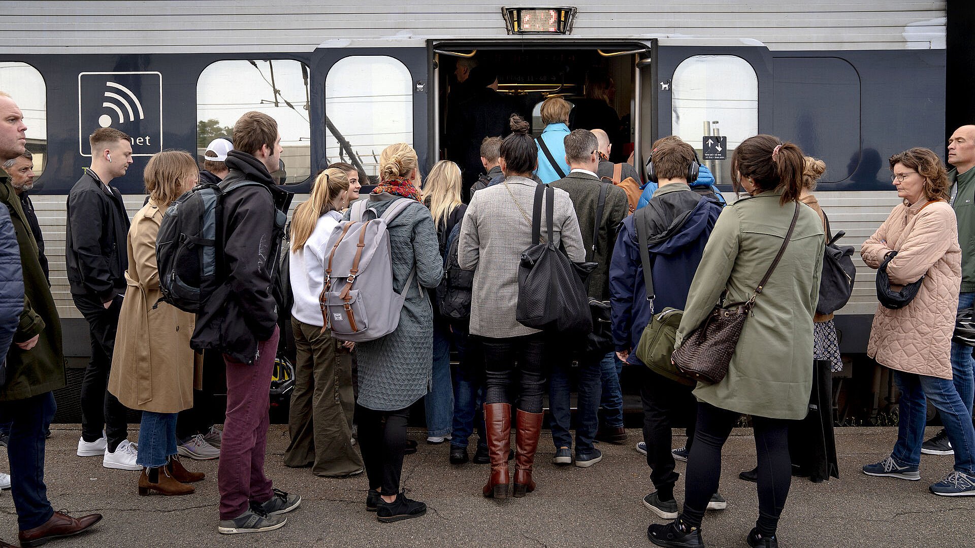 Overgravet Kabel Bremser Togtrafik Mellem Fyn Og Sjælland | TV2 ØST