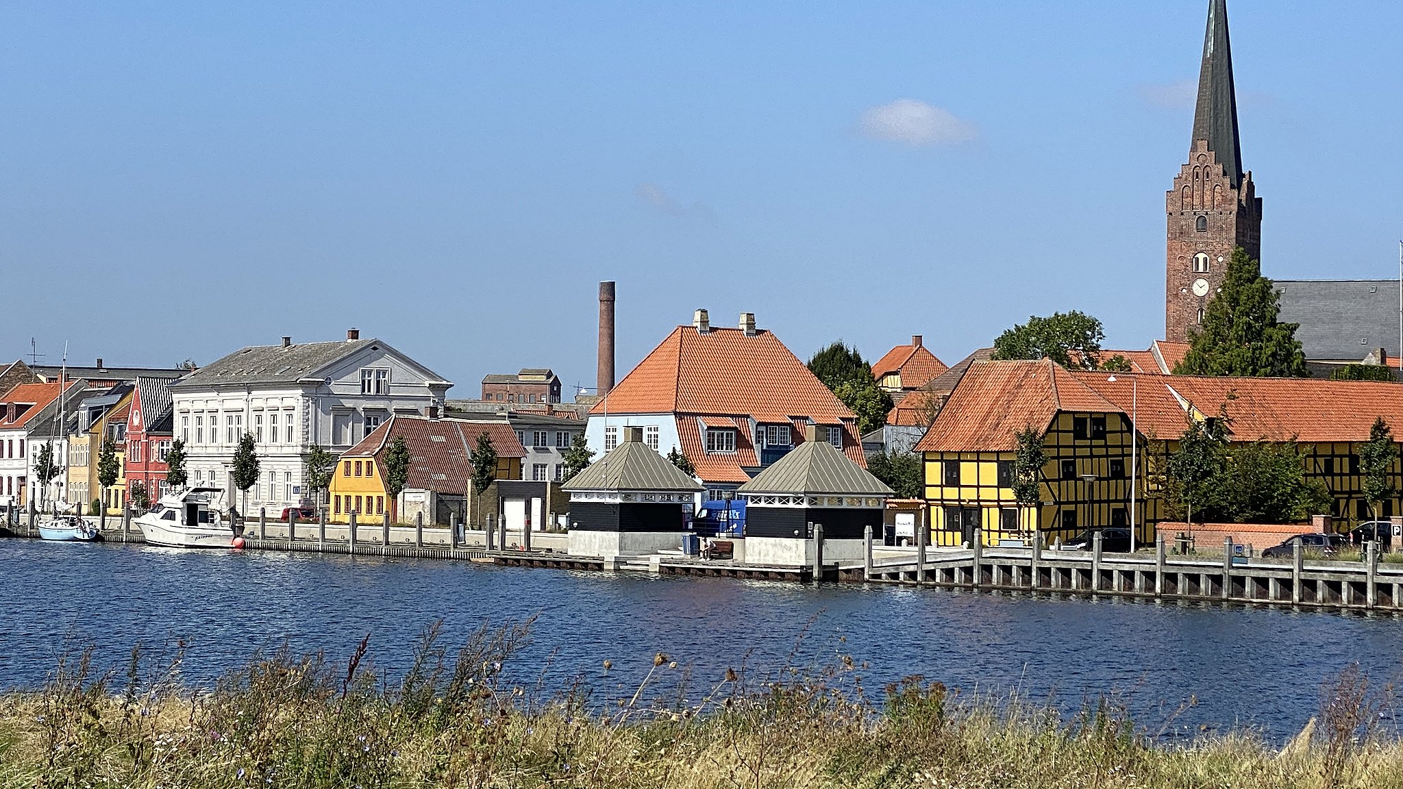 Nakskov løber med sejren som regionens smukkeste havn TV2 ØST