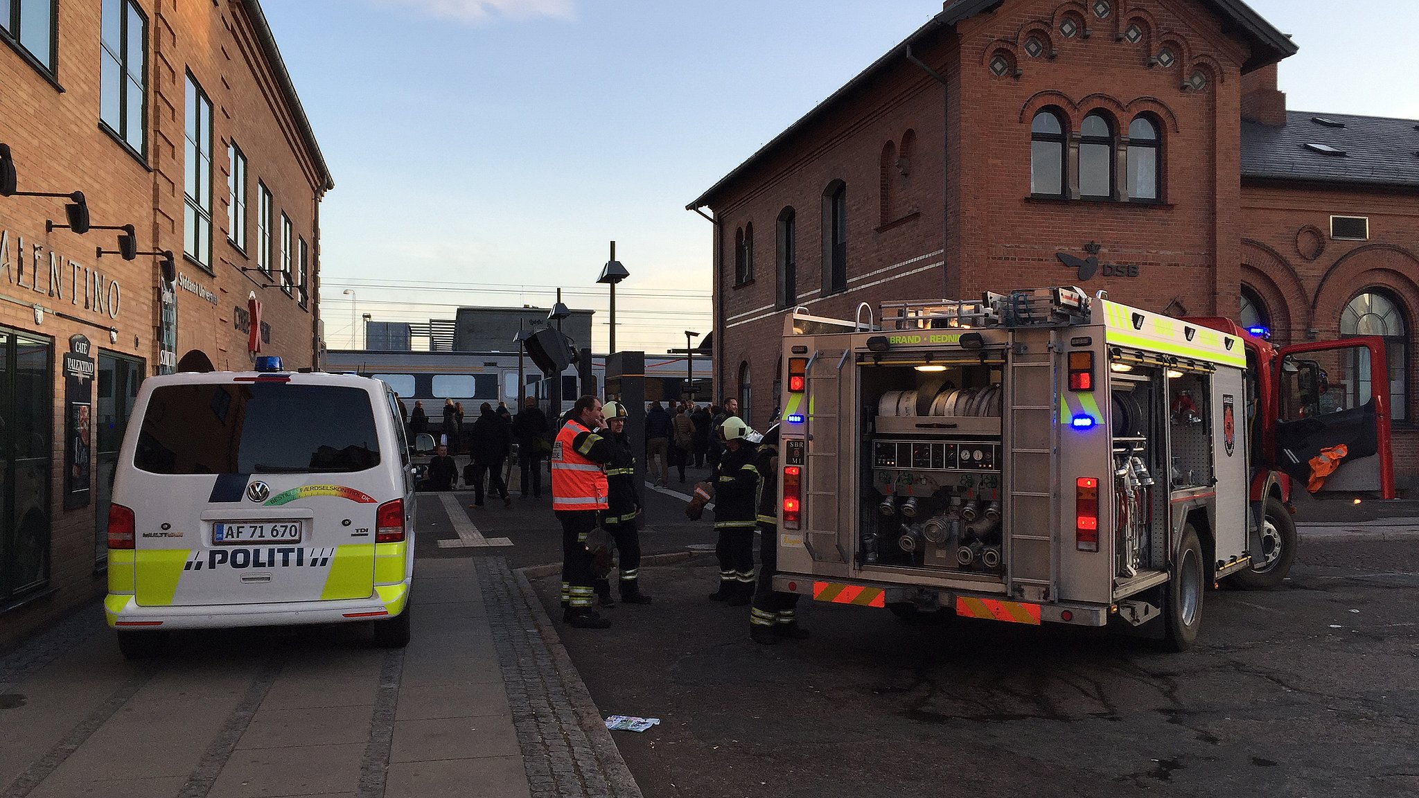 transmission græs Låne Togpassagerer evakueret på Slagelse Station | TV2 ØST