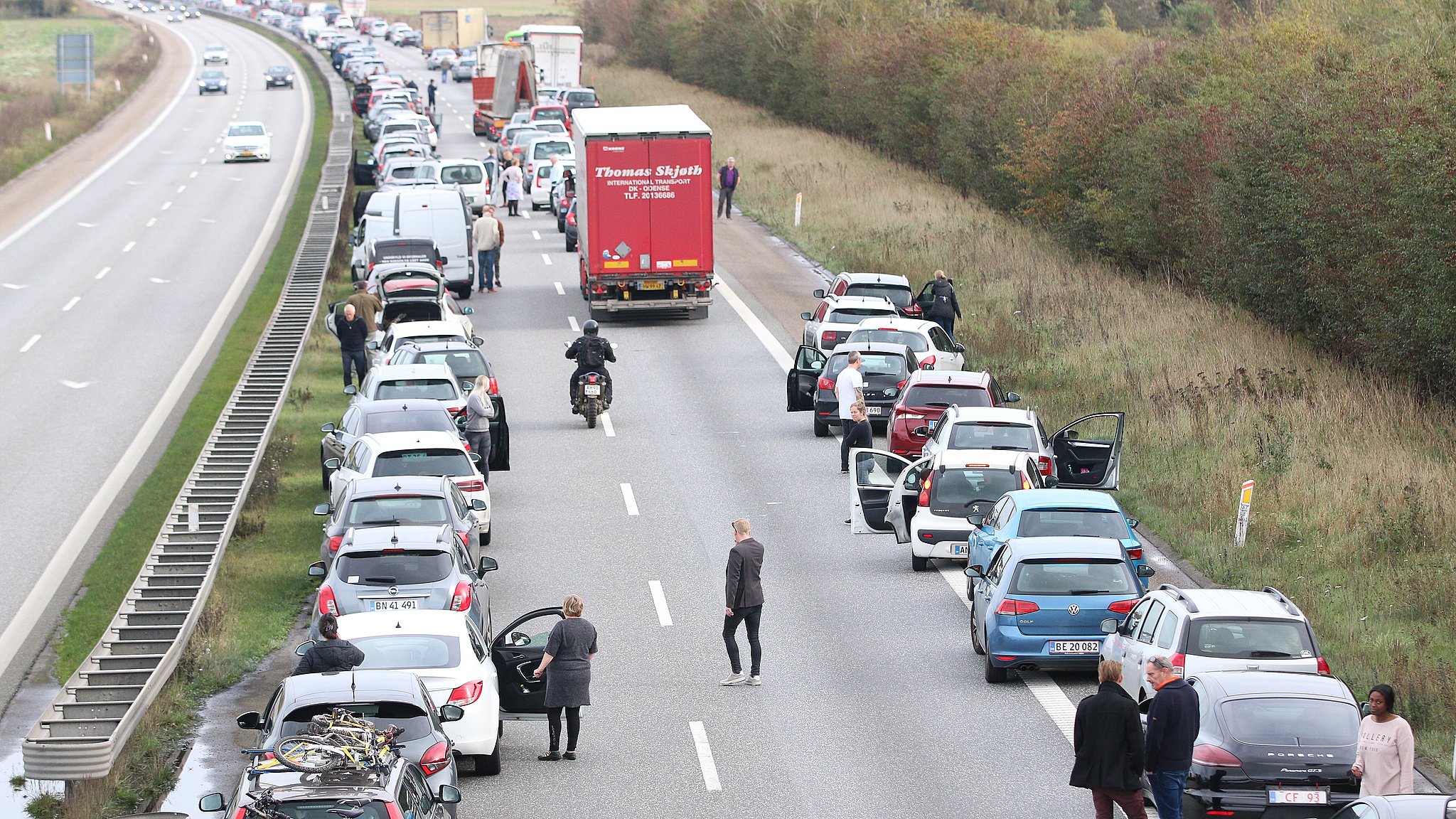 Uheld Giver Lang Kø På Vestmotorvejen To Personer Er Kommet Til Skade Tv2 Øst 